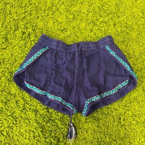 Super flattering boho  earthbound navy shorts. Fits size (M/L). Lightly worn